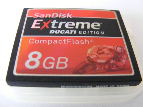 8gb compact flash card extreme - compact,